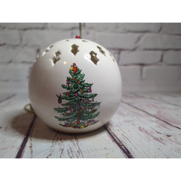 Vintage Spode Christmas Tree 3 1/2" Pomander Potpourri Round Ornament - Picture 4 of 4